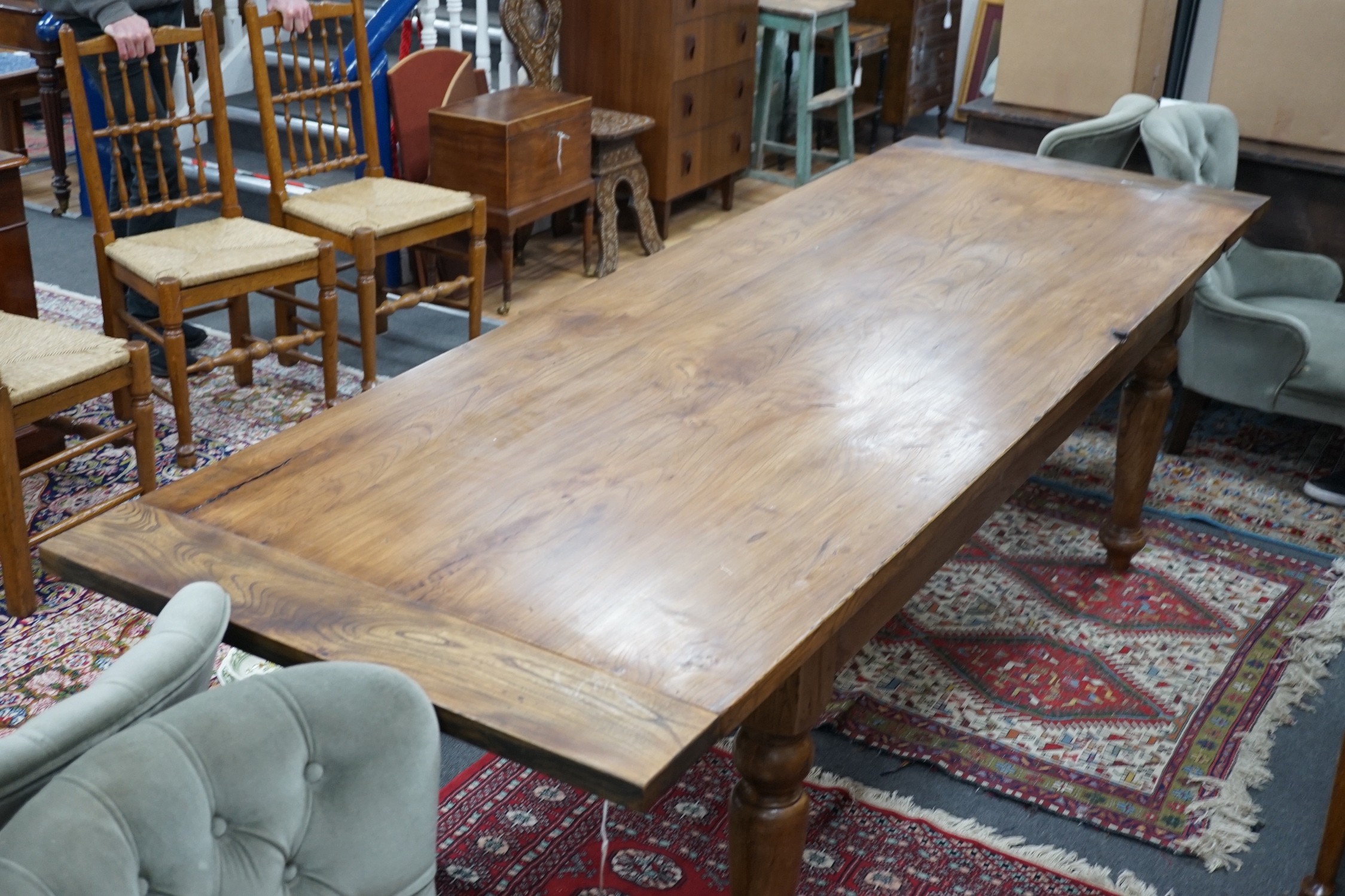 A Victorian style rectangular elm farmhouse table, length 272cm, depth 87cm, height 78cm